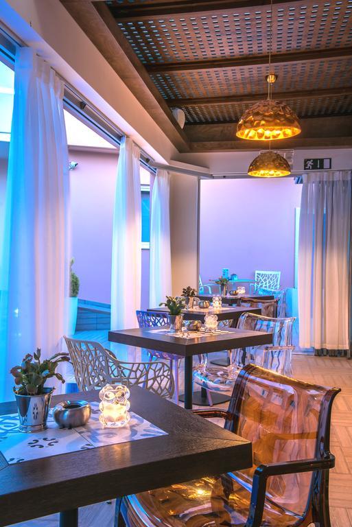 Omiros Boutique (adults Only)